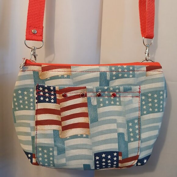 New Patriotic 4th Of July Americana US Flag Purse Red White Blue Stars & stripes - Picture 1 of 10